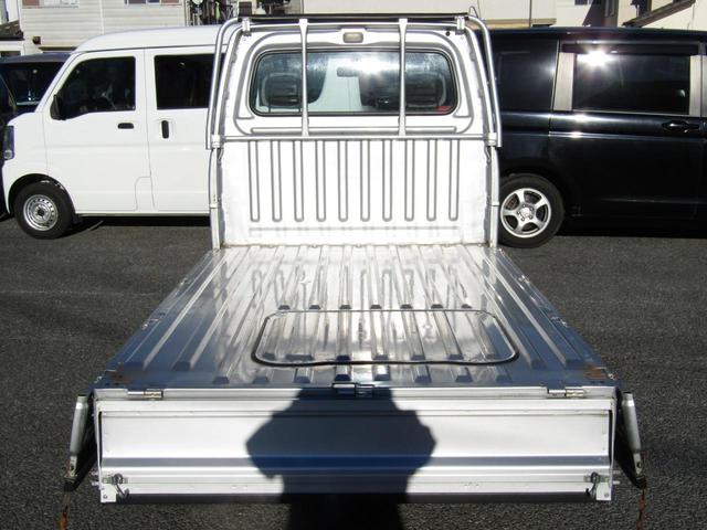サンバートラック ＴＢ　フルタイム４ＷＤ　キーレス　パワーウィンドウ（17枚目）