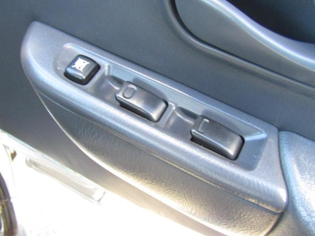 サンバートラック ＴＢ　フルタイム４ＷＤ　キーレス　パワーウィンドウ（20枚目）