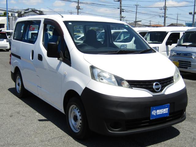 ＮＶ２００バネットバン ＤＸ　キーレス　パワーウインドウ　最大積載６００キロ（9枚目）