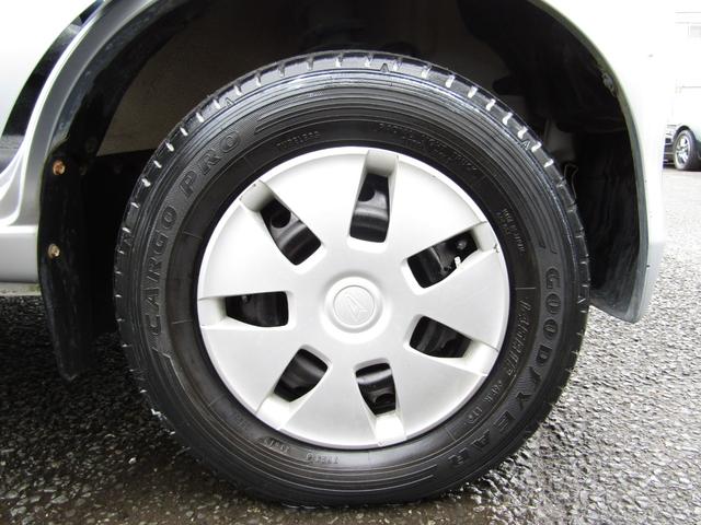 ハイゼットカーゴ クルーズ メモリーナビ キーレス 4速インパネオートマ(17枚目)