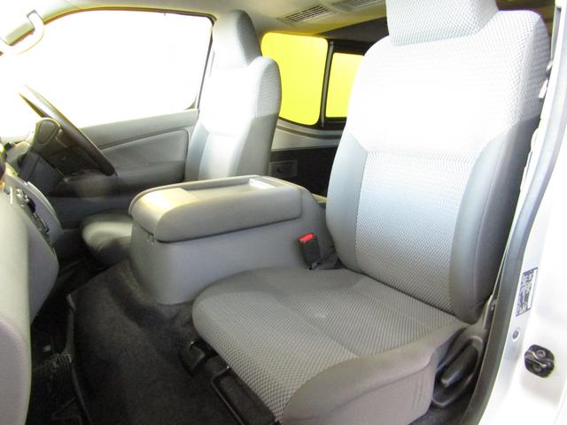 ＮＶ３５０キャラバンワゴン ＤＸ　メモリーナビ　バックカメラ　ワンオーナー（14枚目）