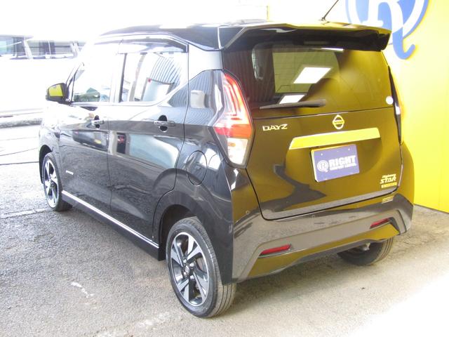 デイズ ハイウェイスター　Ｇターボプロパイロットエディション　フルタイム４ＷＤ　アラウンドビューモニター（11枚目）