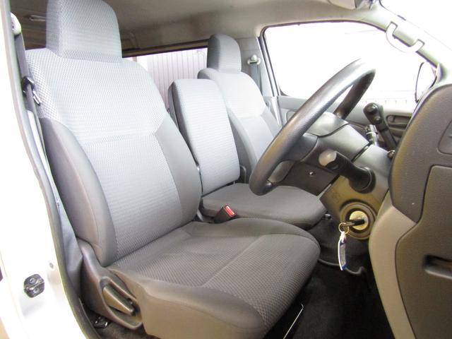 NV350キャラバンバン ロングDXターボ メモリーナビ フルセグTV キーレス(13枚目)