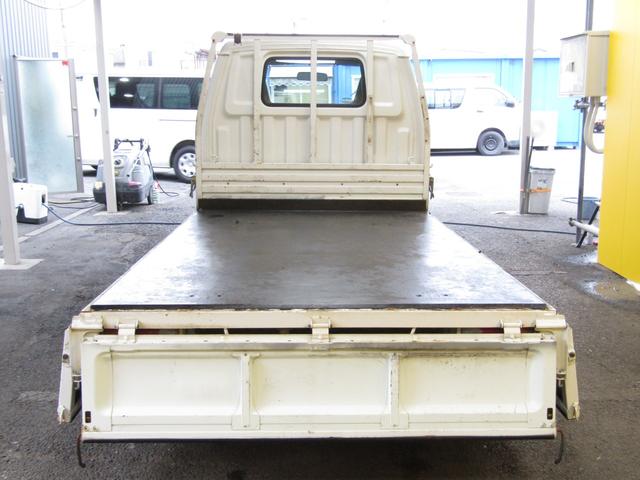 ボンゴトラック DX 5速マニュアル 最大積載740キロ(15枚目)