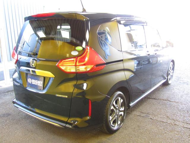 フリード+ハイブリッド ハイブリッド・クロスターホンダセンシング 両側オートスライド ブレーキサポート(10枚目)