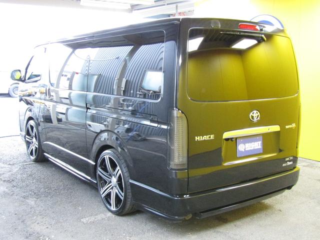 ハイエースバン ロングスーパーＧＬ　ＷＡＬＤ２０インチアルミ　メモリーナビ（11枚目）