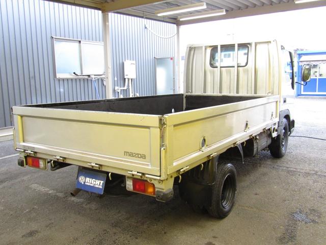 タイタンダッシュ ロングワイドローカスタム キーレス 5速マニュアル 最大積載1500キロ(10枚目)