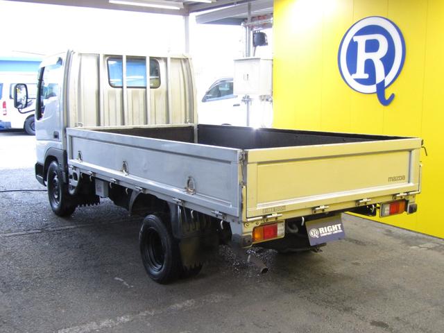 タイタンダッシュ ロングワイドローカスタム キーレス 5速マニュアル 最大積載1500キロ(11枚目)