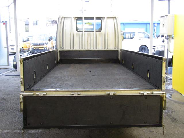 タイタンダッシュ ロングワイドローカスタム キーレス 5速マニュアル 最大積載1500キロ(14枚目)