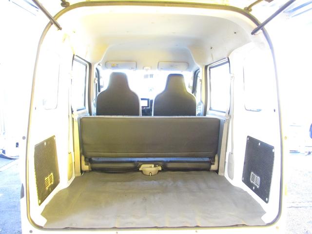 エブリイ ＰＡ　パートタイム４ＷＤ　５速インパネオートマ（16枚目）