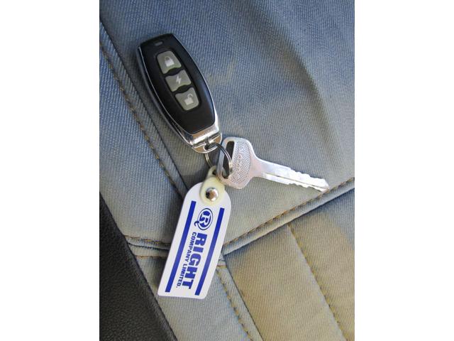 エブリイ ＰＡ　パートタイム４ＷＤ　５速インパネオートマ（23枚目）