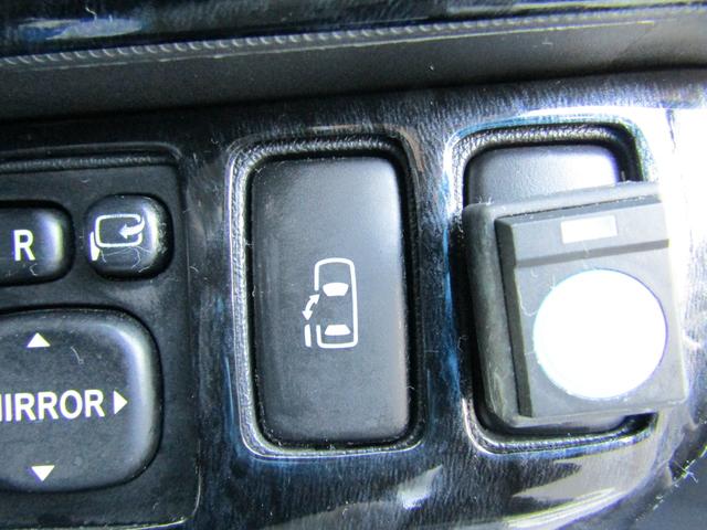 ハイエースワゴン GL ベットキッド 左オートスライド バックカメラ(22枚目)