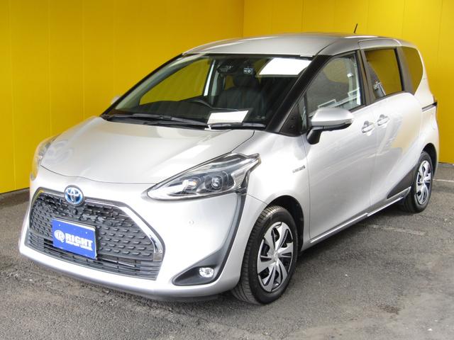 TOYOTA SIENTA HYBRID G CUERO