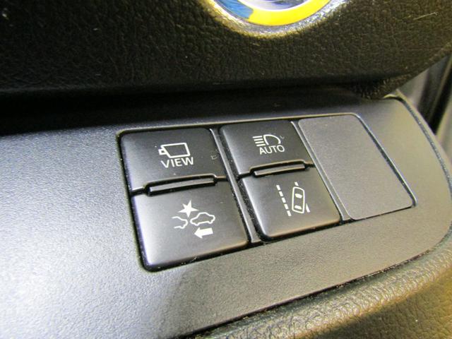 TOYOTA SIENTA HYBRID G CUERO