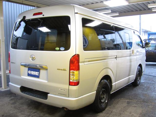 ハイエースバン ロングワイドスーパーＧＬ　メモリーナビ　バックカメラ（11枚目）