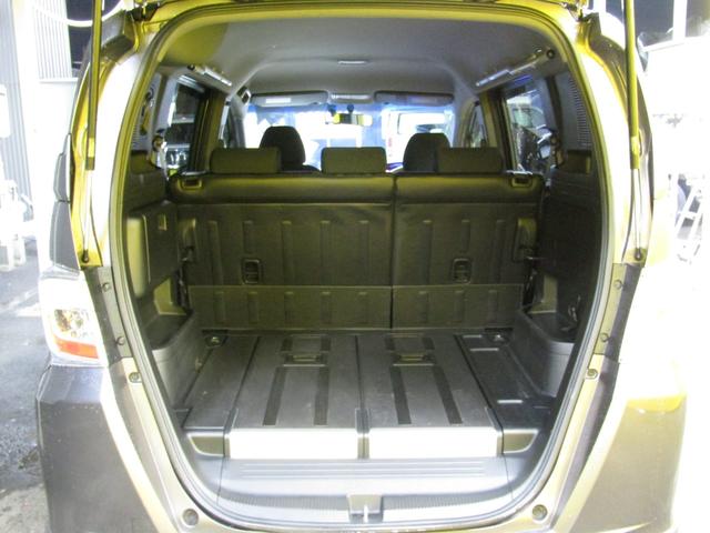 フリードスパイクハイブリッド ジャストセレクション 両側オートスライド HDDナビ(16枚目)