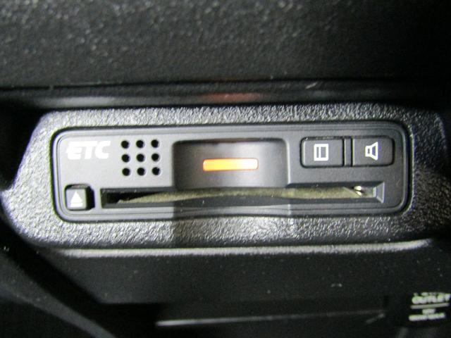 フリードスパイクハイブリッド ジャストセレクション 両側オートスライド HDDナビ(20枚目)