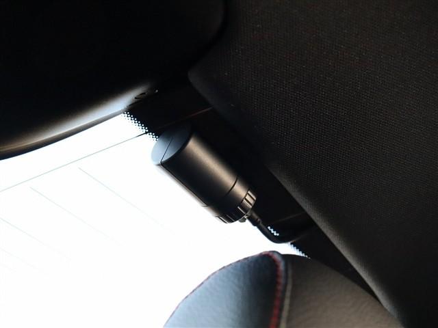 CLAクラス CLA200d AMGライン サンルーフ 純正ナビ フルセグ 全方位モニター スマートキー 2.0ETC ブレーキアシスト レーダークルーズ メモリーシート BSM 前後ドライブレコーダー LEDヘッドライト 純正18インチアルミ(30枚目)