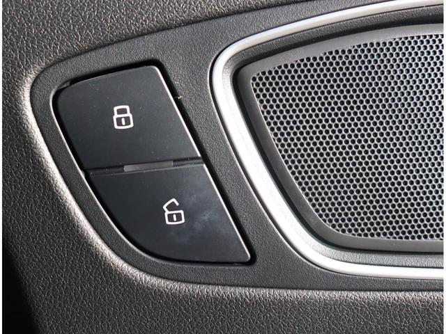 1.4TFSI 純正ナビ・フルセグTV・ETC・HIDライト・キーレスエントリー・ウインカーミラ赤黒本革シート・シートヒーター・オートライト・前後フォグランプ・マニュアルモードAT・ISTOP(28枚目)