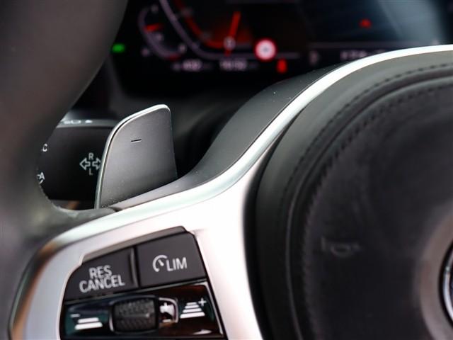 ３シリーズ ３２０ｉ　Ｍスポーツ　ワンオーナー車　純正ナビ　全方位カメラ　スマートキー　アクティブクルーズコントロール　Ｍスポーツエアロ　純正１８インチアルミ　ＬＥＤヘッドライト（26枚目）