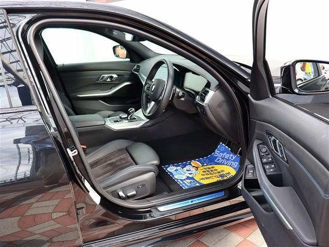 ３シリーズ ３２０ｉ　Ｍスポーツ　ワンオーナー車　純正ナビ　全方位カメラ　スマートキー　アクティブクルーズコントロール　Ｍスポーツエアロ　純正１８インチアルミ　ＬＥＤヘッドライト（37枚目）