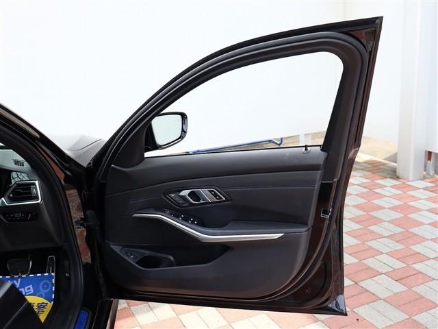 ３シリーズ ３２０ｉ　Ｍスポーツ　ワンオーナー車　純正ナビ　全方位カメラ　スマートキー　アクティブクルーズコントロール　Ｍスポーツエアロ　純正１８インチアルミ　ＬＥＤヘッドライト（40枚目）