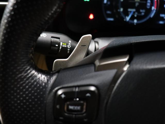 ＲＣ ＲＣ２００ｔ　Ｆスポーツ　ＴＲＤエアロ　純正ナビ　フルセグ　バックカメラ　ＣＤ　ＤＶＤ　ＢＴ　レーダークルコン　スマートキー　ＥＴＣ　ＬＥＤライト　純正１９インチアルミ（17枚目）