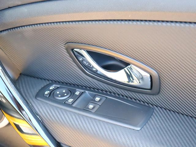 メガーヌ ルノー スポール レカロシート キーレス ETC クルーズコントロール ディスチャージヘッドライト 純正18インチアルミホイール ブレンボキャリパー(21枚目)