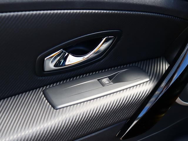 メガーヌ ルノー スポール レカロシート キーレス ETC クルーズコントロール ディスチャージヘッドライト 純正18インチアルミホイール ブレンボキャリパー(26枚目)