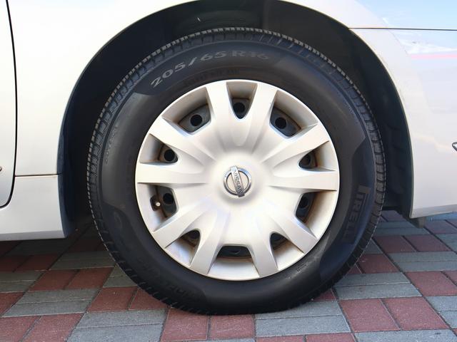 ティアナ ２５０ＸＥ　純正ナビ　バックカメラ　ＣＤ　コンビハンドル　ＥＴＣ　インテリジェントキー　プッシュスタート　サイドエアバック　ウインカーミラー（46枚目）