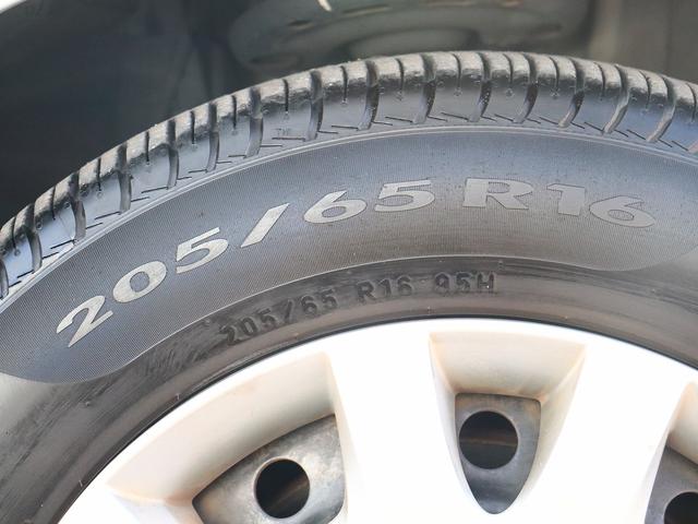 ティアナ ２５０ＸＥ　純正ナビ　バックカメラ　ＣＤ　コンビハンドル　ＥＴＣ　インテリジェントキー　プッシュスタート　サイドエアバック　ウインカーミラー（50枚目）