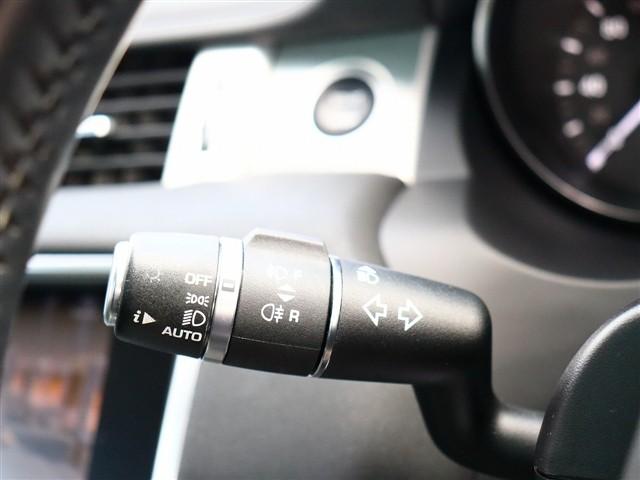 レンジローバーイヴォーク HSE パノラマガラスルーフ 純正ナビ フルセグ 全方位モニター CD DVD スマートキー ETC レザーシート シートヒーター パワーバックゲート HID 純正19インチアルミ 前後ドライブレコーダー(22枚目)