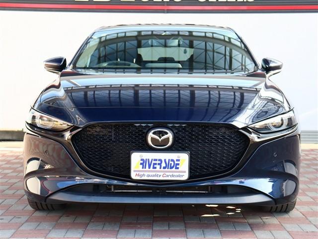 ＭＡＺＤＡ３ファストバック ２０Ｓプロアクティブ　ワンオーナー車　純正ナビ　バックカメラ　ＢＴ　ＨＤＭＩ　スマートキー　ＥＴＣ　アクティブドライビングディスプレイ　コーナーセンサー　ＬＥＤヘッドライト　純正１８インチアルミ　コーナーセンサー（55枚目）