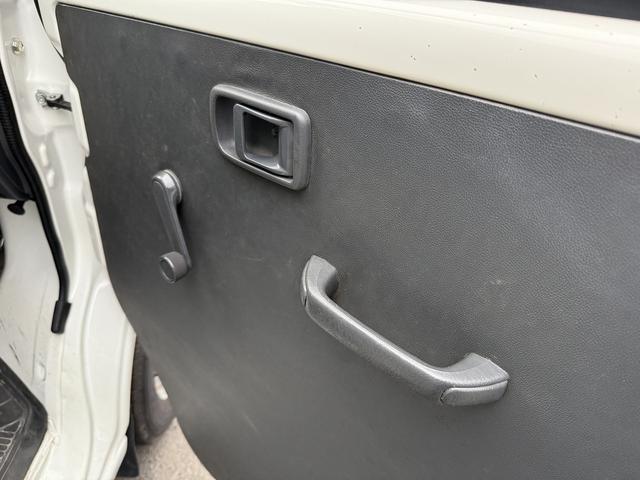 ハイゼットカーゴ スペシャル 5速MT☆タイミングチェーン☆(32枚目)