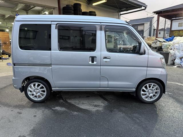 ハイゼットカーゴ クルーズターボ　４ＷＤ！ターボ！純正ＡＷ！社外ナビ！ＥＴＣ！（10枚目）