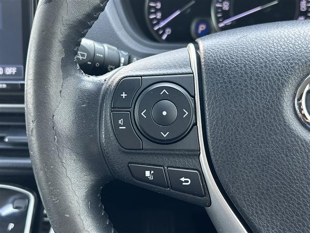 エスクァイア Ｇｉ　両側Ｐドア　ウォークスルー　１オナ　スマートキーＰスタート　リアカメラ　ＡＵＸ　アイドリングＳＴＯＰ　ＥＴＣ車載器　オートエアコン　イモビライザー　オートクルーズコントロール　キーレス　ナビＴＶ　３列（15枚目）