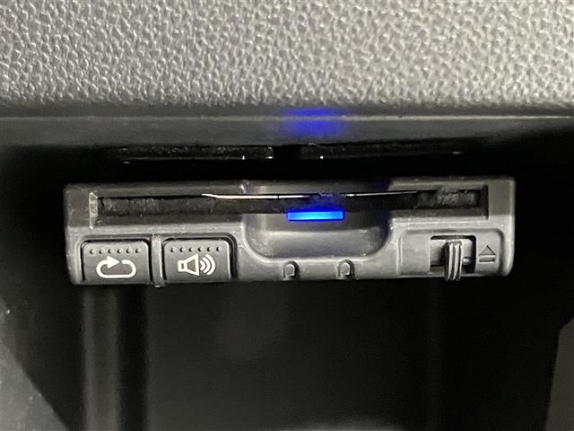 タント カスタムＲＳ　盗難防止　地デジ　Ｗエアバック　ナビＴＶ　Ｂカメラ　ＬＥＤライト　キーフリーシステム　ドラレコ　パワーウィンドウ　サイドエアバッグ　アルミ　ＥＴＣ　オートエアコン　スマートキー　パワーステアリング（9枚目）