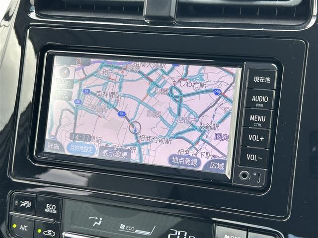 プリウス Ｓ　ＬＥＤヘット　盗難防止システム　スマキー　ＡＣ　ナビ＆ＴＶ　ドライブレコーダー　メディアプレイヤー接続　横滑り防止システム　バックガイドモニター　ＥＴＣ車載器　アルミホイール　運転席パワーウィンドウ（5枚目）