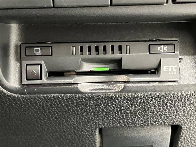 アクア Ｇ　ワンオーナ　ＶＳＣ　衝突軽減ブレーキ　メモリナビ　バックモニター　ＬＥＤ　クルーズコントロール　スマートキー　ＥＴＣ車載器　ＡＣ１００Ｖ　ドライブレコーダー　ナビ　パワーウィンドウ　イモビライザー（8枚目）