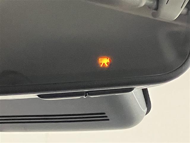 アクア Ｇ　ワンオーナ　ＶＳＣ　衝突軽減ブレーキ　メモリナビ　バックモニター　ＬＥＤ　クルーズコントロール　スマートキー　ＥＴＣ車載器　ＡＣ１００Ｖ　ドライブレコーダー　ナビ　パワーウィンドウ　イモビライザー（11枚目）