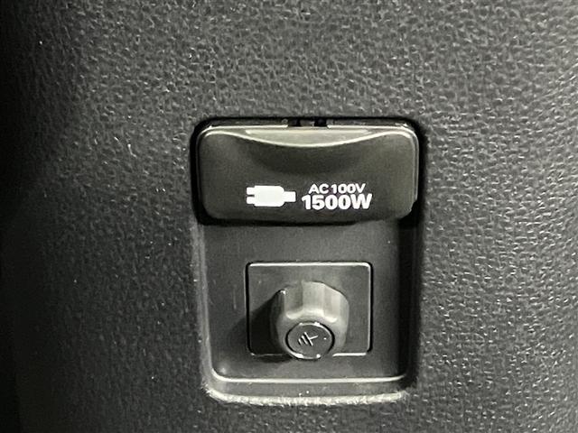 アクア Ｇ　ワンオーナ　ＶＳＣ　衝突軽減ブレーキ　メモリナビ　バックモニター　ＬＥＤ　クルーズコントロール　スマートキー　ＥＴＣ車載器　ＡＣ１００Ｖ　ドライブレコーダー　ナビ　パワーウィンドウ　イモビライザー（12枚目）