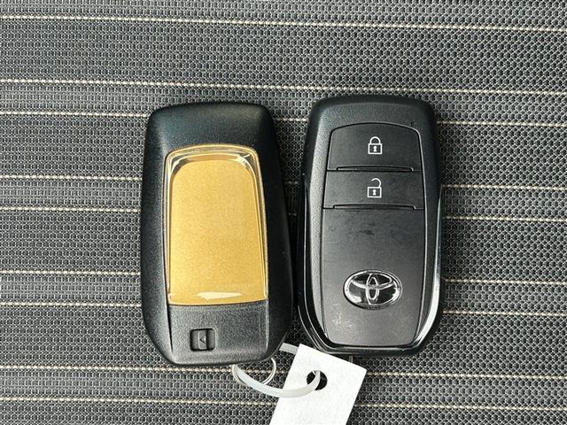 アクア Ｚ　ＬＥＤヘッドライト　スマートキー　１００Ｖ電源　イモビライザー　アルミホイール　ドライブレコーダー　オートクルーズコントロール　フルセグＴＶ　エアコン　ＥＳＣ　ナビ＆ＴＶ　カーテンエアバッグ　ＥＴＣ（28枚目）