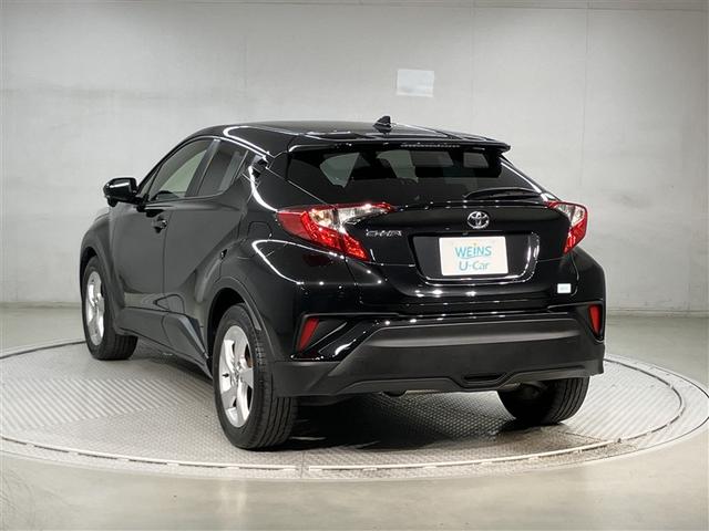 Ｃ－ＨＲ Ｓ－Ｔ　サイドエアバック　イモビライザー　バックモニター　オートクルーズコントロール　エアバッグ　ドライブレコーダー　アルミホイール　横滑り防止装置　ＡＢＳ　ナビ＆ＴＶ　スマートキー　オートエアコン　キーレス（4枚目）