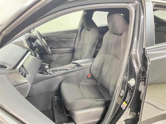 Ｃ－ＨＲ Ｓ－Ｔ　サイドエアバック　イモビライザー　バックモニター　オートクルーズコントロール　エアバッグ　ドライブレコーダー　アルミホイール　横滑り防止装置　ＡＢＳ　ナビ＆ＴＶ　スマートキー　オートエアコン　キーレス（13枚目）