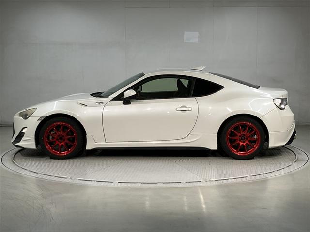 86 GT キーフリ ローダウン 盗難防止 エアロ スマートキ- ETC車載器 VSA オートエアコン サイドSRS 助手席エアバッグ パワーウィンドウ アルミ 運転席エアバッグ ABS パワーステアリング(2枚目)