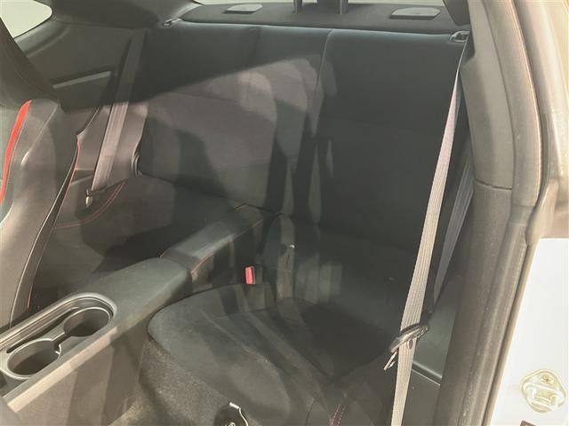 86 GT キーフリ ローダウン 盗難防止 エアロ スマートキ- ETC車載器 VSA オートエアコン サイドSRS 助手席エアバッグ パワーウィンドウ アルミ 運転席エアバッグ ABS パワーステアリング(14枚目)