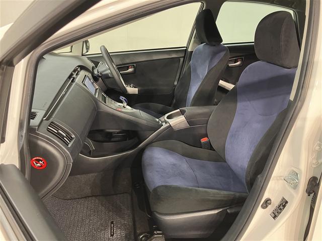 プリウス S Bモニタ- フルセグ地デジ AUX接続可 インテリキー デュアルエアバック エアB イモビライザー DVD再生可能 ワンオーナー車 ナビTV AUTOエアコン 横スベリ防止 アルミホイール ETC装備(14枚目)