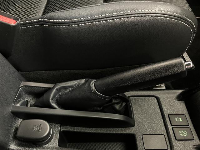 カローラアクシオ １．５Ｇ　ダブルバイビー　衝突回避システム　Ｂカメラ　ワンセグＴＶ　ＬＥＤライト　メモリナビ　オートエアコン　Ｉ－ＳＴＯＰ　スマートキー　盗難防止装置　ナビ＆ＴＶ　エアバッグ　キーレス　横滑り防止機能（15枚目）