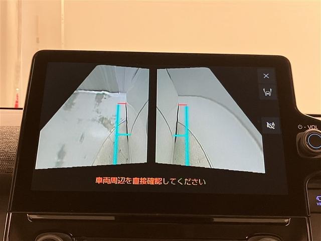 シエンタ ハイブリッドＺ　ＴＳＳ　ワンオーナ　エアバック　アルミ　キーレスエントリー　ナビＴＶ　イモビライザー　バックモニター　ＬＥＤヘッドライト　ＥＴＣ車載器　横滑り防止　スマートキー　オートエアコン　サイドエアバッグ（8枚目）