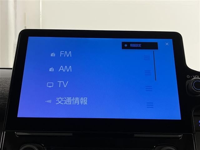 シエンタ ハイブリッドＺ　ＴＳＳ　ワンオーナ　エアバック　アルミ　キーレスエントリー　ナビＴＶ　イモビライザー　バックモニター　ＬＥＤヘッドライト　ＥＴＣ車載器　横滑り防止　スマートキー　オートエアコン　サイドエアバッグ（9枚目）